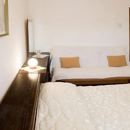 Apartment Fuer 5 Personen Ca 50 Qm In Rabac, Istrien Bucht Von *